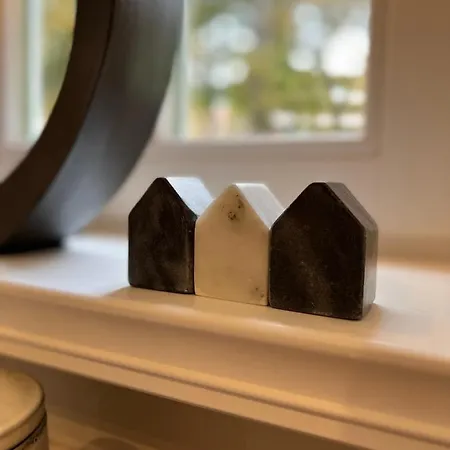 Premium An Der Stadtmauer Im Og * بادربورن