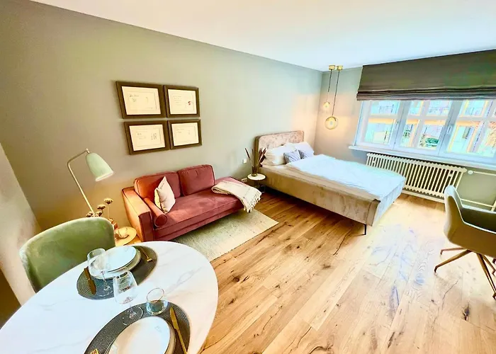 Premium An Der Stadtmauer Im Og * Paderborn